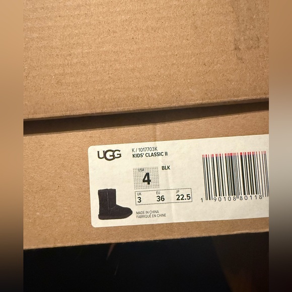 UGG Black Boots - Picture 4 of 9
